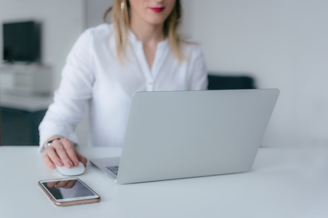 woman on laptop